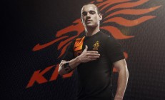 开云在线直播-詹姆斯惊艳四座，老鹰巅峰对决中胜出尼克斯