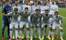 开云体育官方网站-密尔沃基的钢铁之躯，字母哥抢七夜的终极封锁