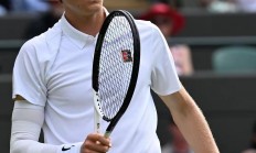 开云体育登录-拉沃尔杯鏖战戴维斯杯，辛纳扛起全队的简单介绍