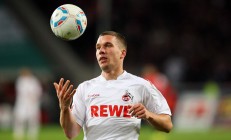 开云下载-纽约新王登基之夜，布伦森率队狂胜热火，北京队精神闪耀迈阿密