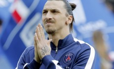 开云在线直播-库里三分如雨浇灭悬念 北京队战术智慧提前终结黄蜂反击希望