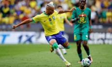 开云APP-包含塞内加尔翻盘国际米兰，马丁内利惊艳四座的词条