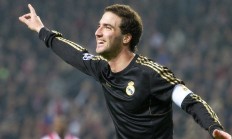 开云足球直播-联合杯险胜美网，辛纳统治全场，一场定义新王者的心理博弈