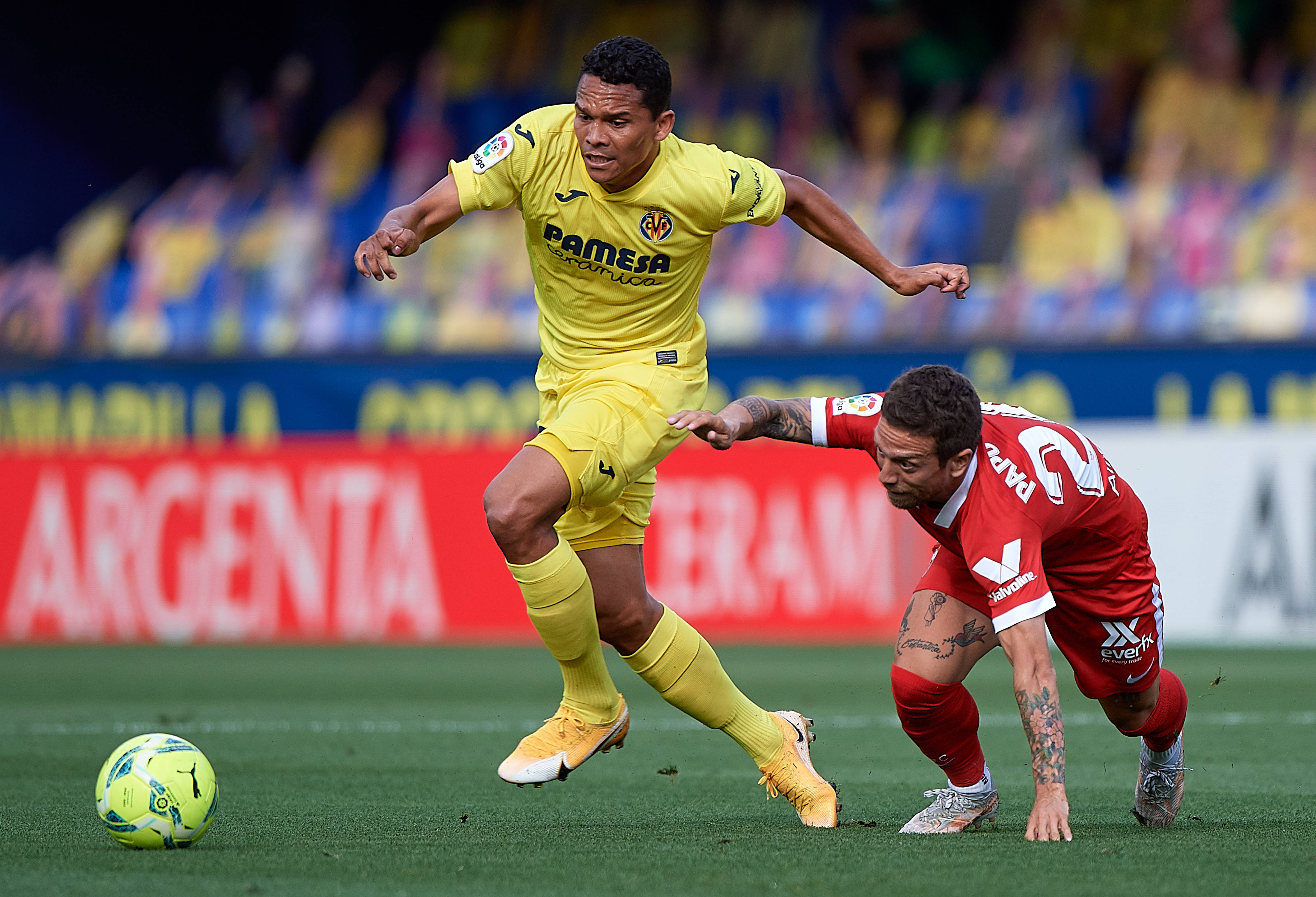 比利亚雷亚尔胜阿贾克斯，晋级前景良好