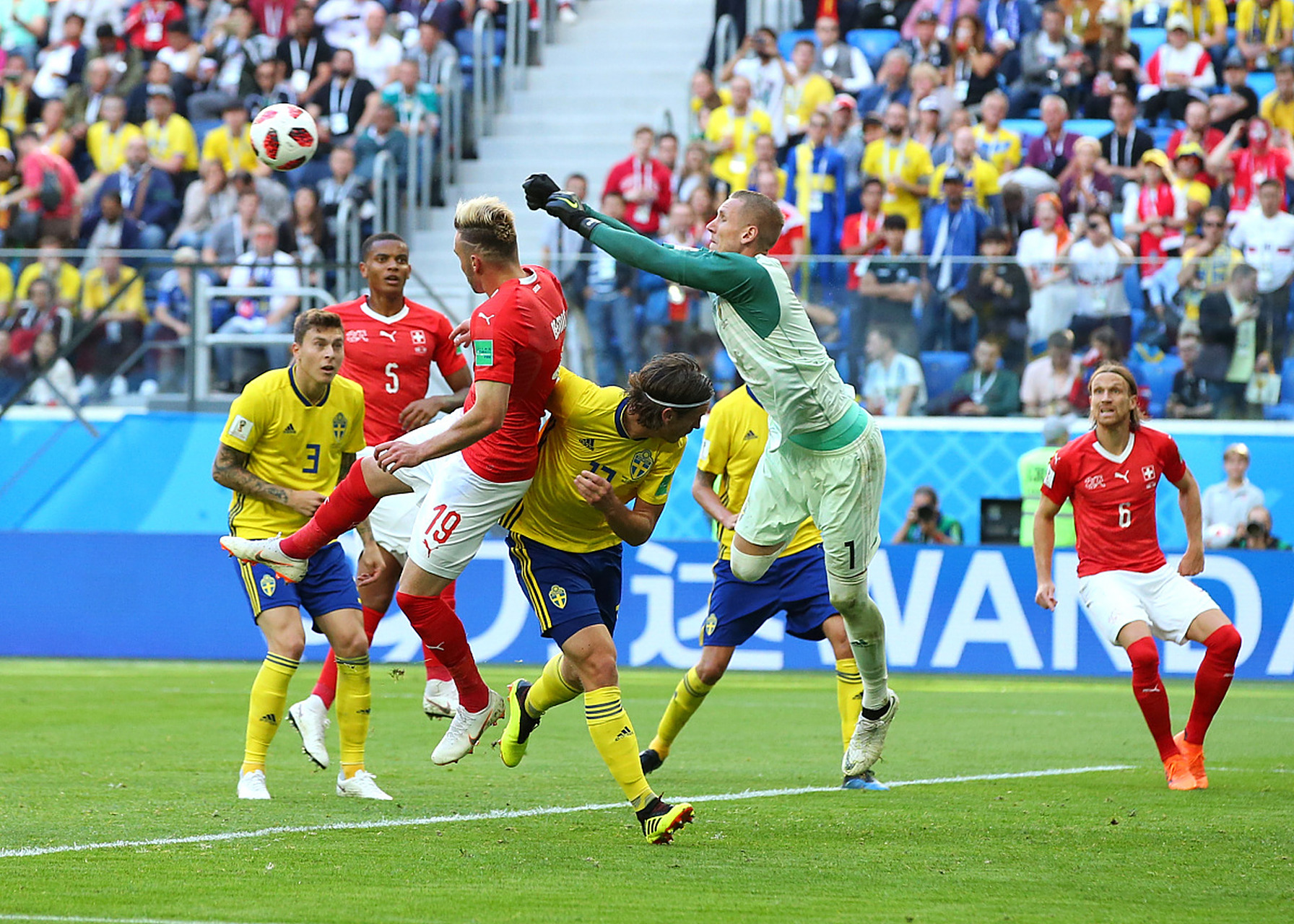 荷兰队晋级欧国联四强赛