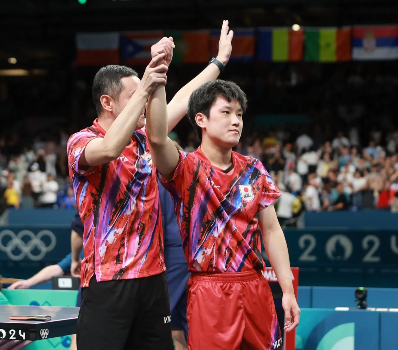 韩国队鏖战法国队,张本智和状态火热的简单介绍 韩国队鏖战法国队,张本智和状态火热的简单介绍