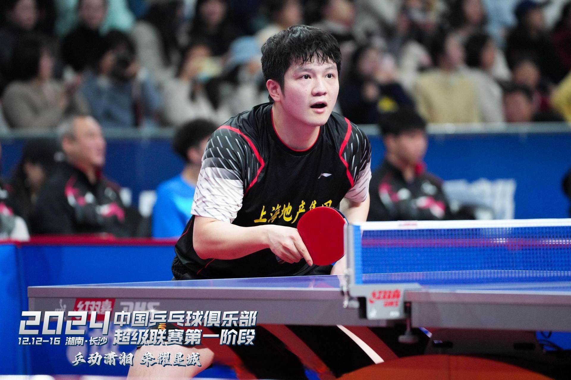 瑞典乒乓球队鏖战英国乒乓球队，许昕一己之力扛起全队的简单介绍