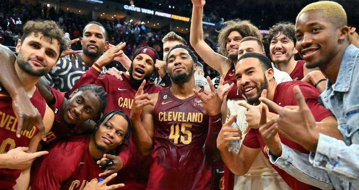 奇才爆冷热火B队，萨姆·米切尔爆发神勇