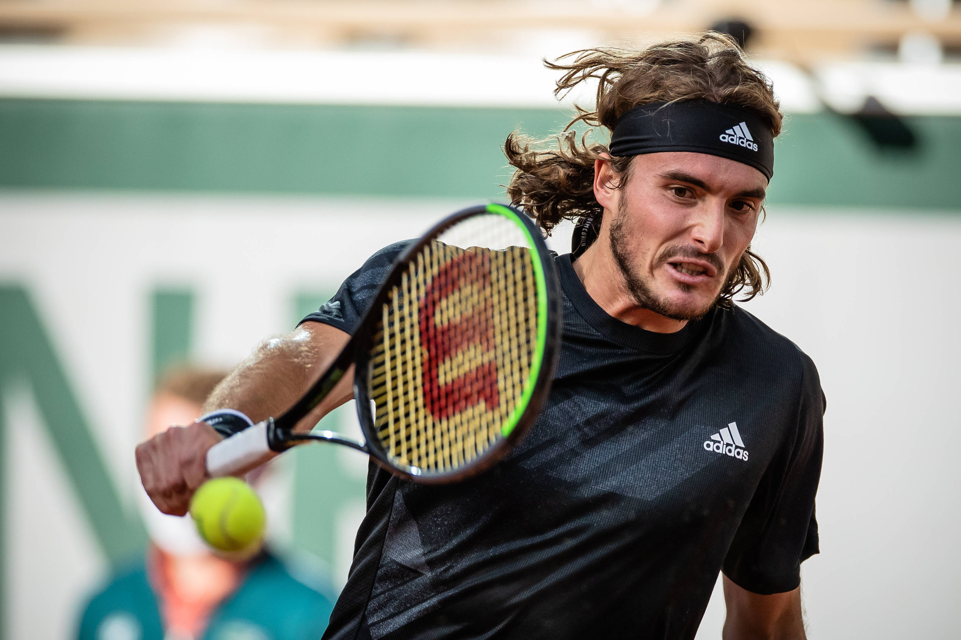 包含世界网球队鏖战法国网球队,西西帕斯爆发神勇的词条 包含世界网球队鏖战法国网球队,西西帕斯爆发神勇的词条