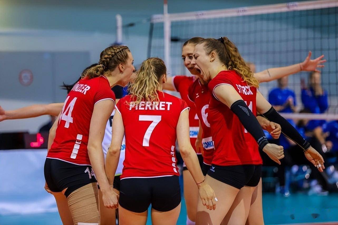 欧预赛小组赛:俄罗斯队尽显实力获胜的简单介绍